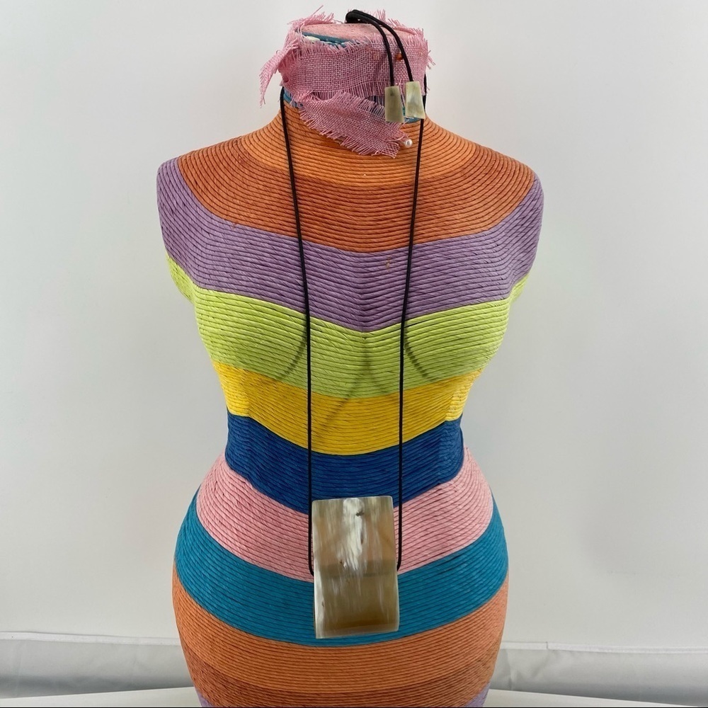 Rectangular Huge Shell Statement Necklace 29in - image 1